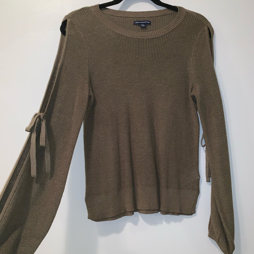 American eagle sweater